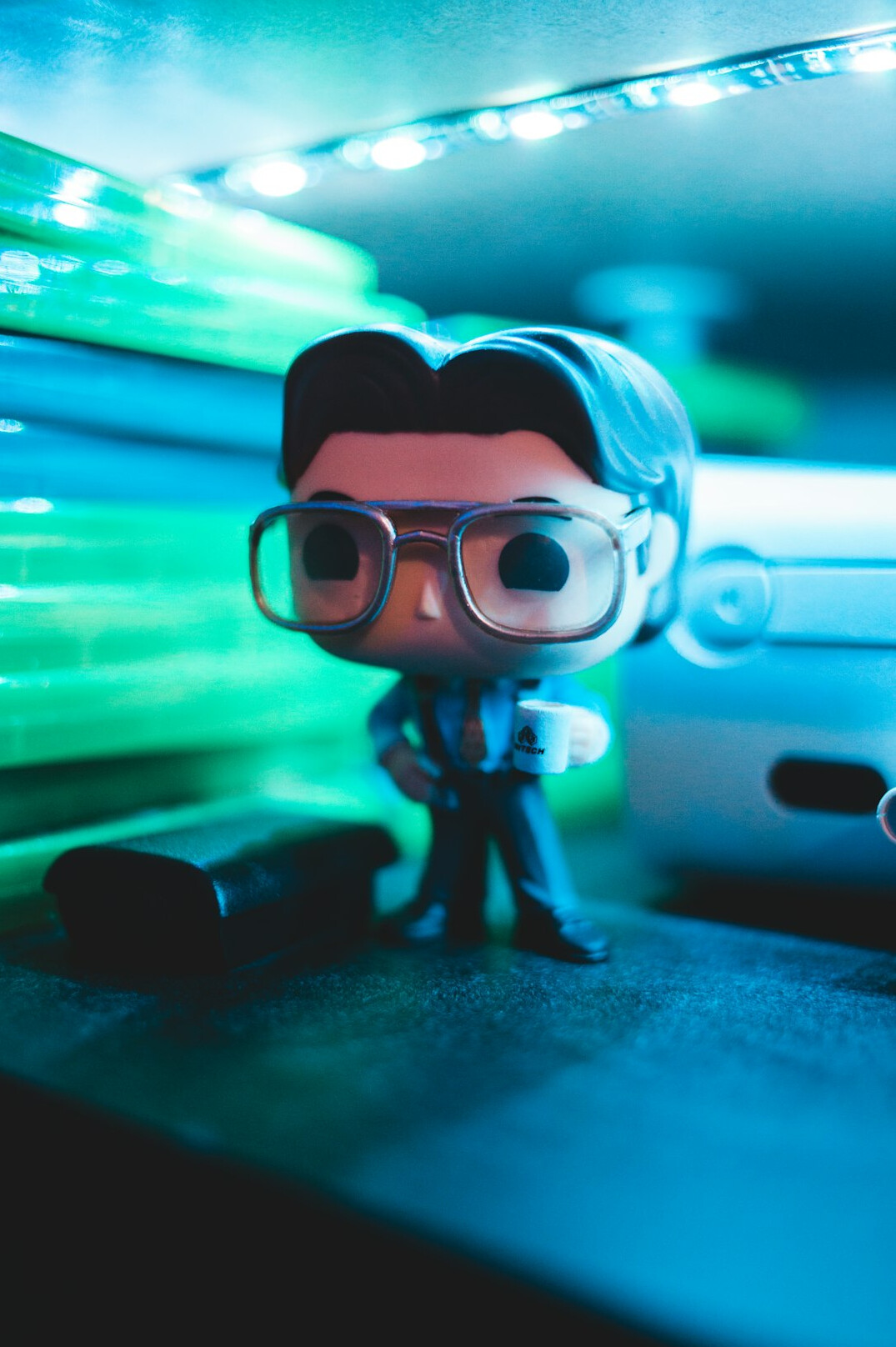 detective investigating case